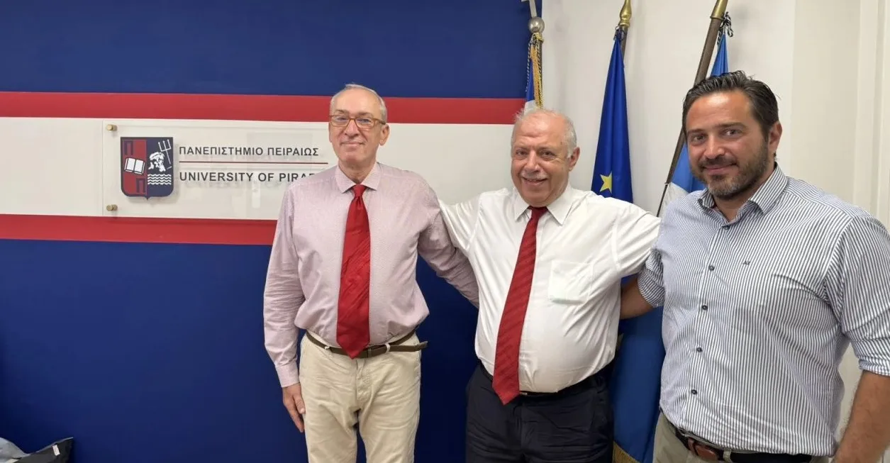 Σύμφωνο συνεργασίας υπέγραψαν ΠΑΠΕΙ και ΕΑΔΕ