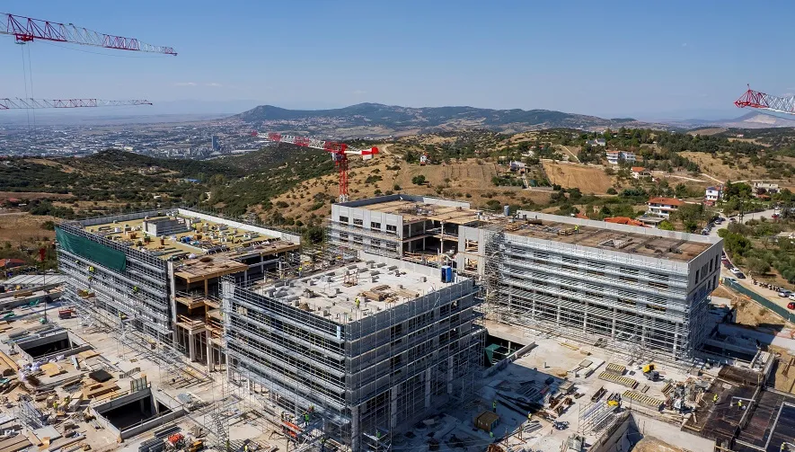Σε πλήρη εξέλιξη η κατασκευή των τριών νοσοκομείων ΙΣΝ
