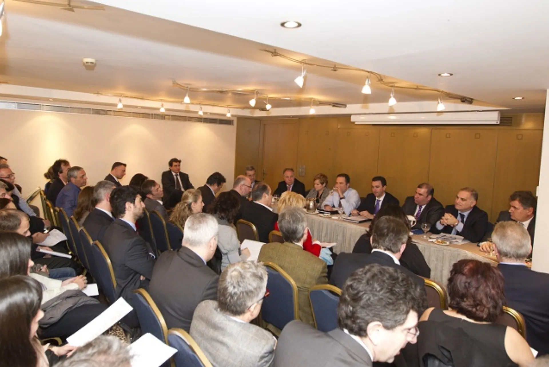 Συναντήσεις του ΣΕΜΑ με Στελέχη των Εταιρειών Σχετικά με την Εφαρμογή των Πράξεων 30 και 31