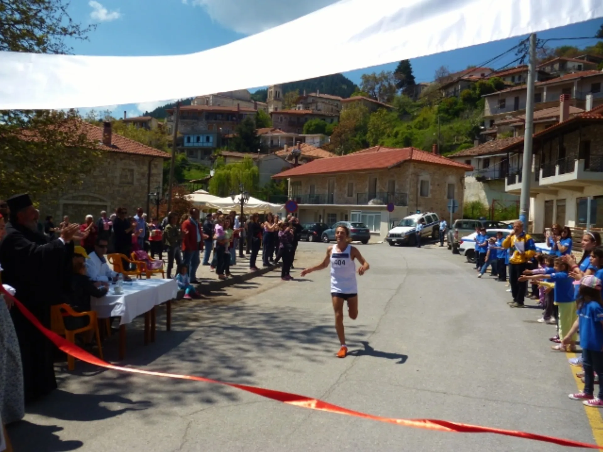 Δεσμός τιμής της INTERAMERICAN  με τον Μίκη Θεοδωράκη