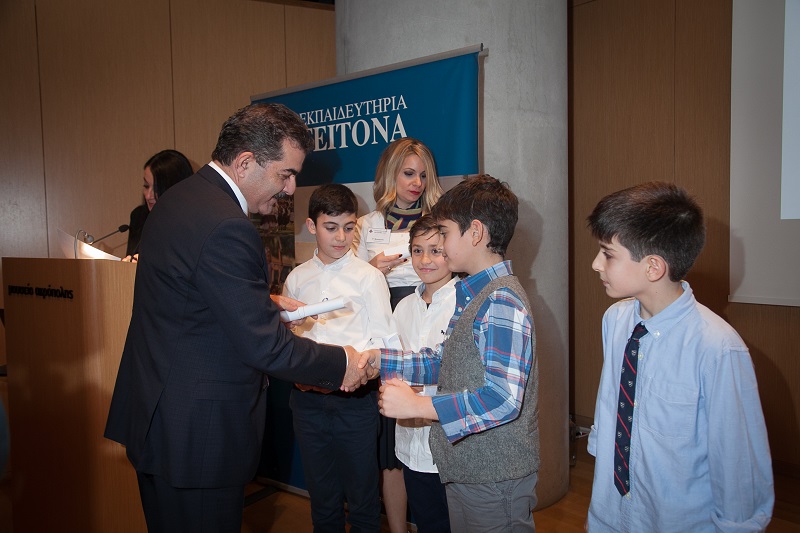 Η ασφαλιστική αγορά στηρίζει την εκπαίδευση