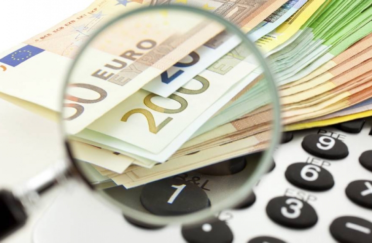 Δεν μειώνουν τα εφάπαξ, ψάχνουν να βρουν το «πώς»