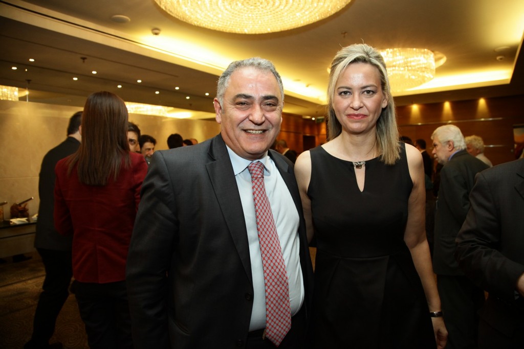 Η κ. Ν. Σταυρογιάννη με τον κ. Γ. Χατζηθεοδοσίου.