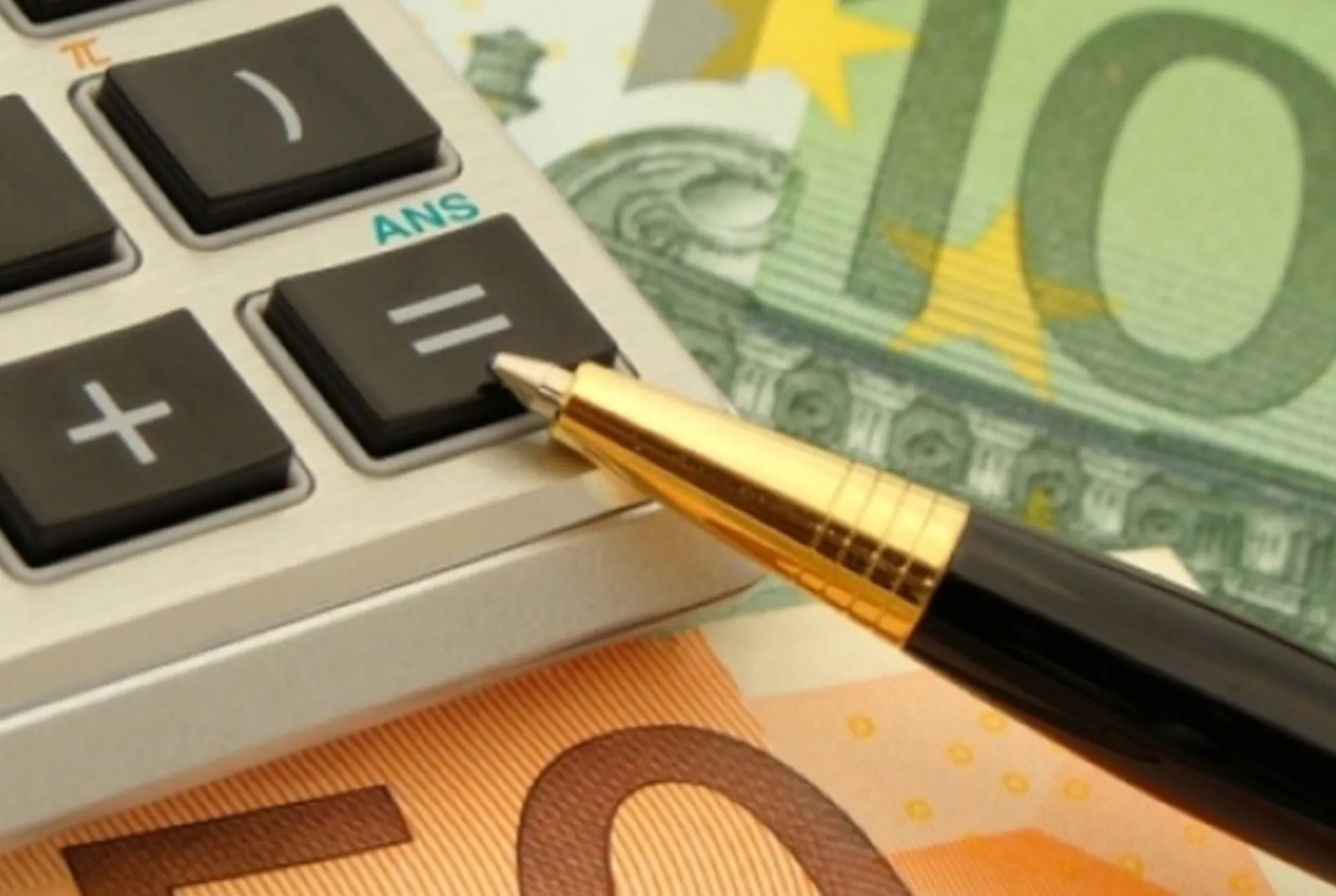 Ταμεία: Κρίσιμο 4μηνο για τα έσοδα