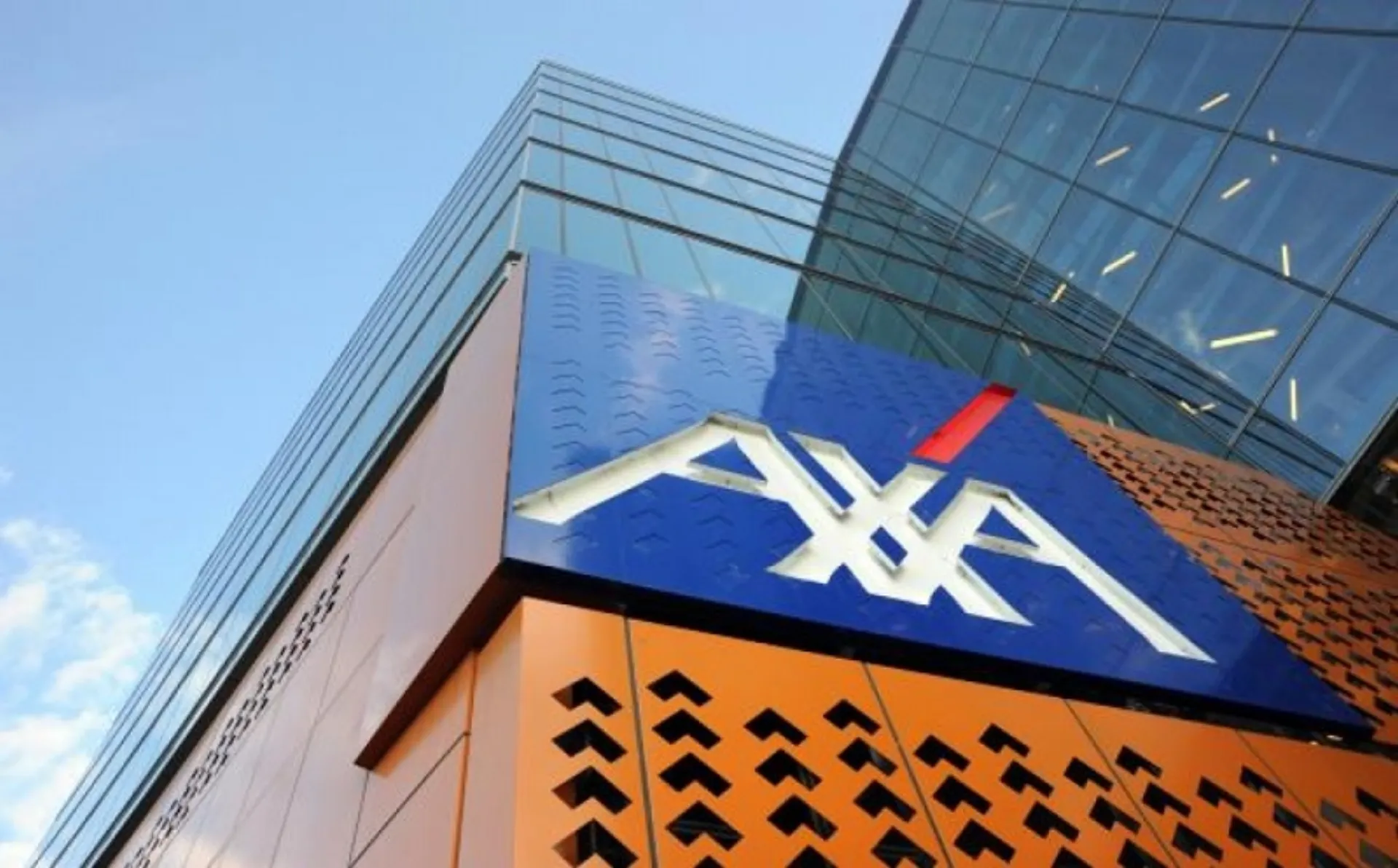 Αύξηση κερδών για τον όμιλο της AXA στο α’ εξάμηνο