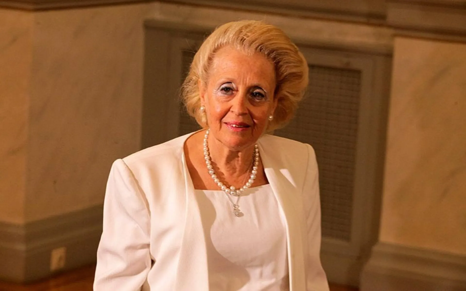 Ορκίστηκε η πρώτη γυναίκα πρωθυπουργός – εκλογές στις 20 Σεπτεμβρίου