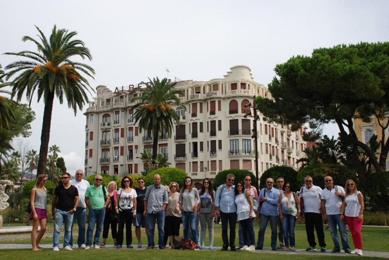 Η MEGA BROKERS SA στην Κυανή Ακτή!