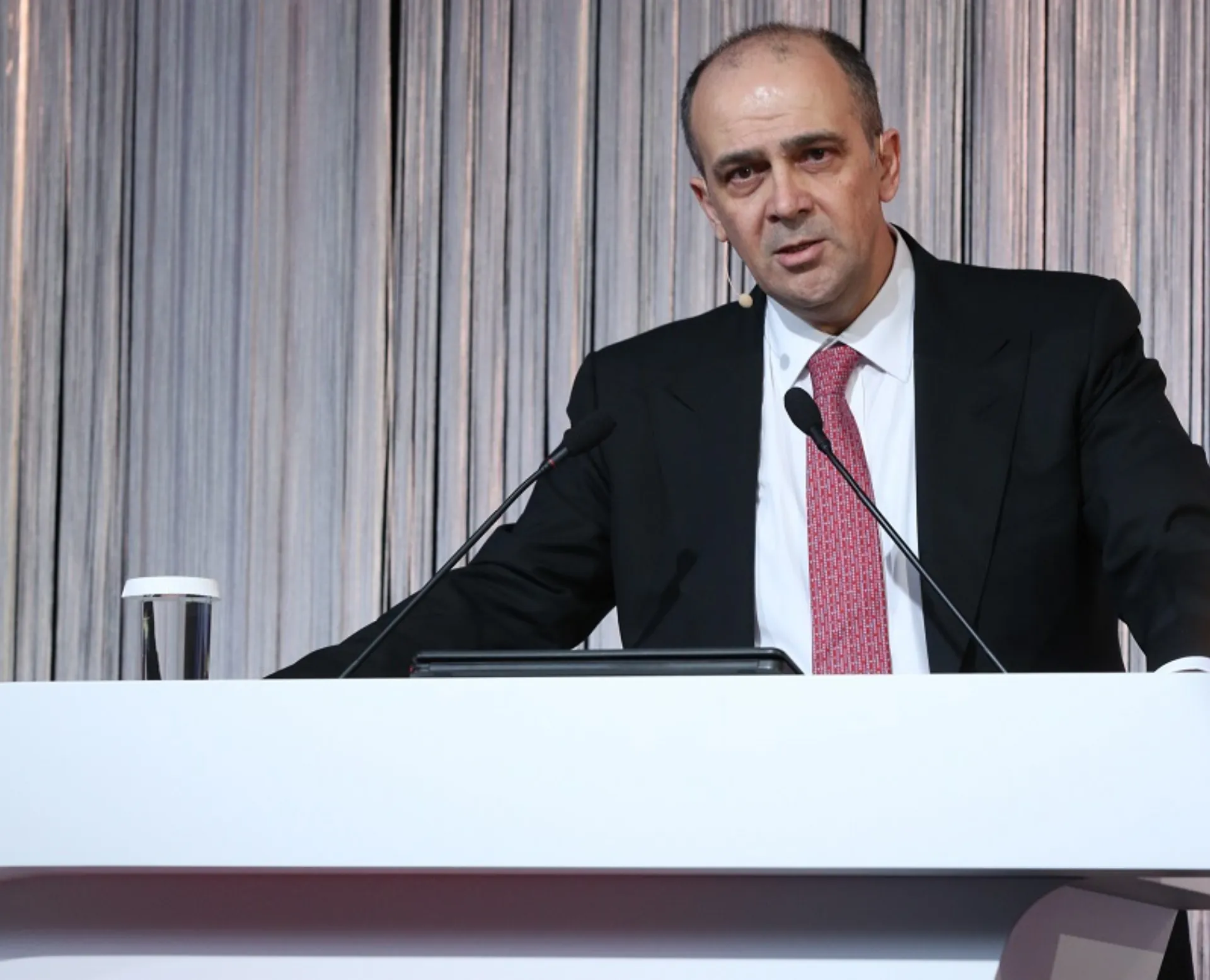 ERGO: Νέα ευέλικτα προγράμματα ασφάλισης κατοικίας και επιχείρησης