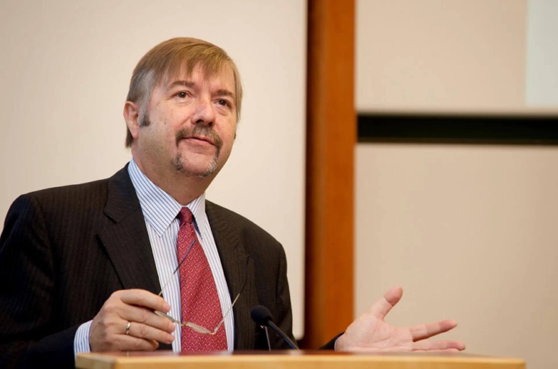 Ο «πατέρας» του Solvency II «βλέπει» παράλογες απαιτήσεις