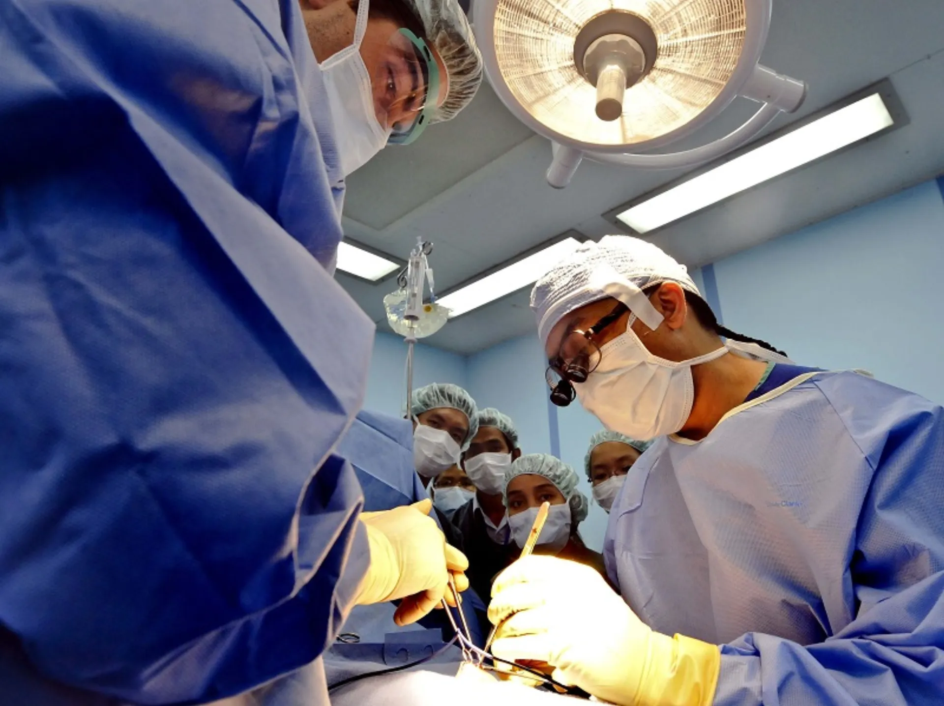 6 οδηγίες από το Υπουργείο Υγείας για τον Covid-19 σε τακτικά χειρουργεία και εξετάσεις