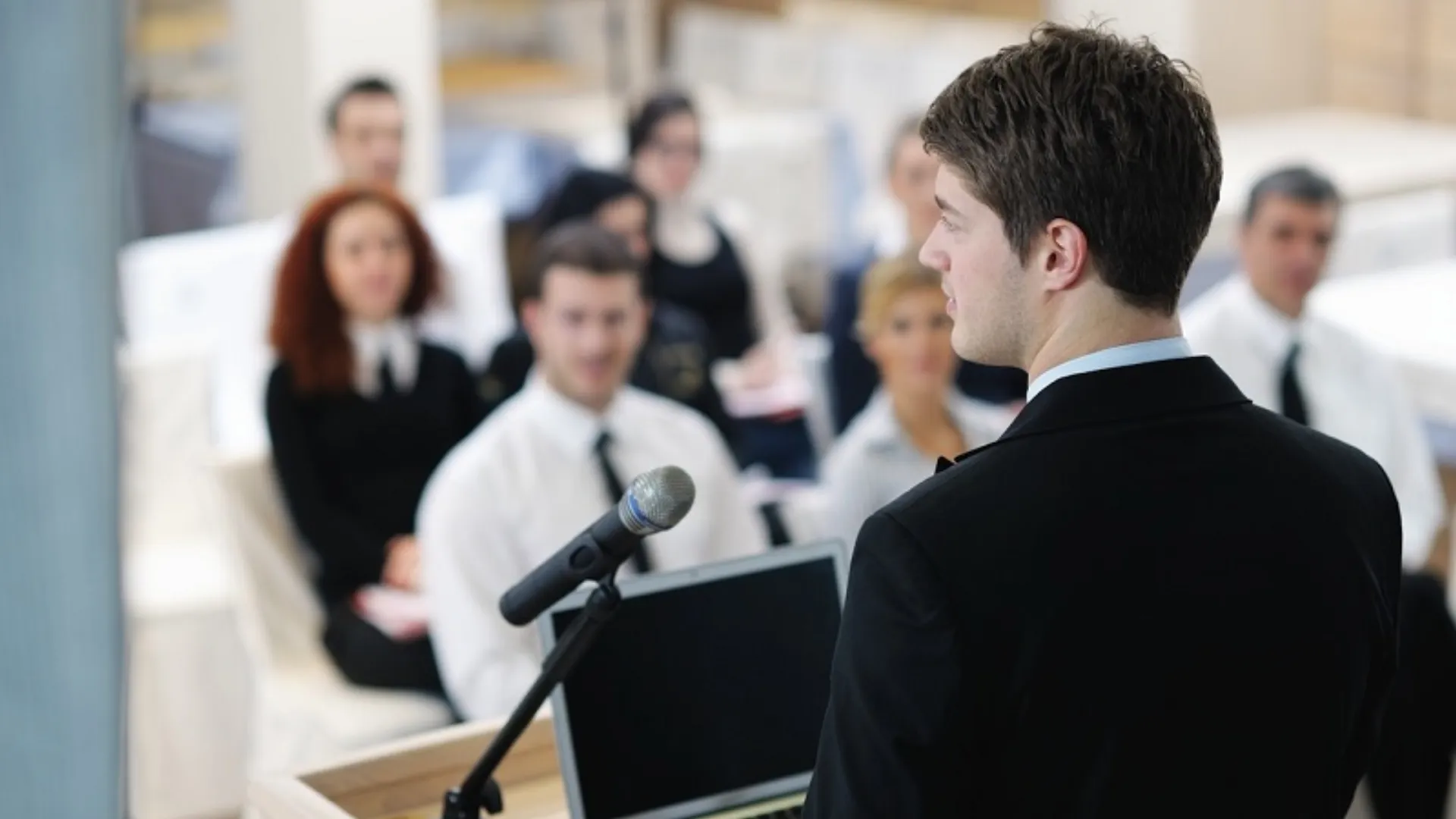 Δώσε µία «διαστηµική» παρουσίαση