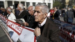 protest_in_greece_crop1427957866850.jpg_1718483346