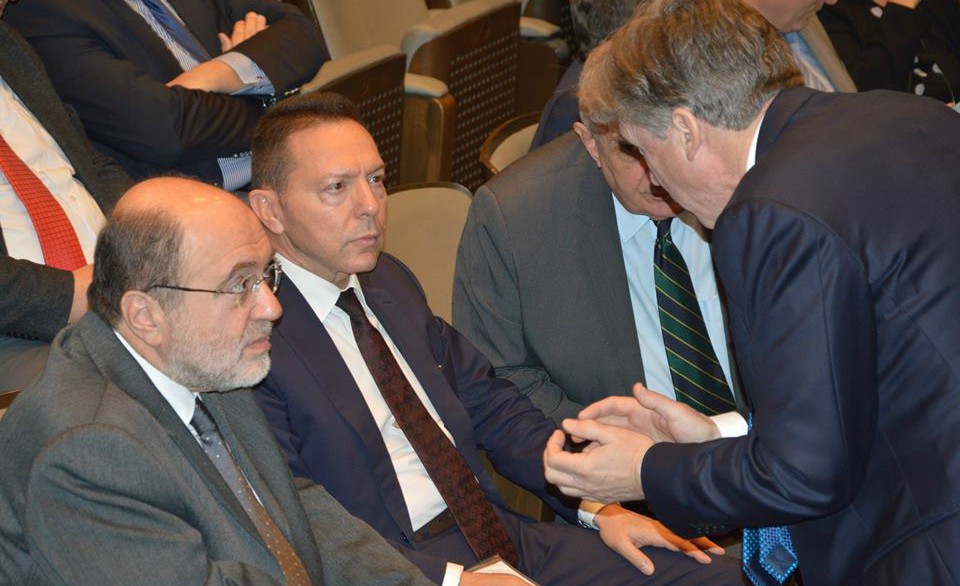 Άλλη γλώσσα μιλάνε Ασφαλιστική αγορά & Ελληνικό κράτος