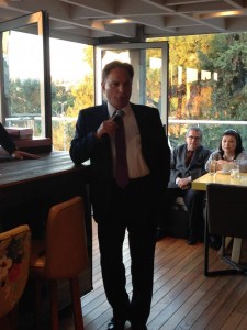 12737001_563987737111563_512885526_o