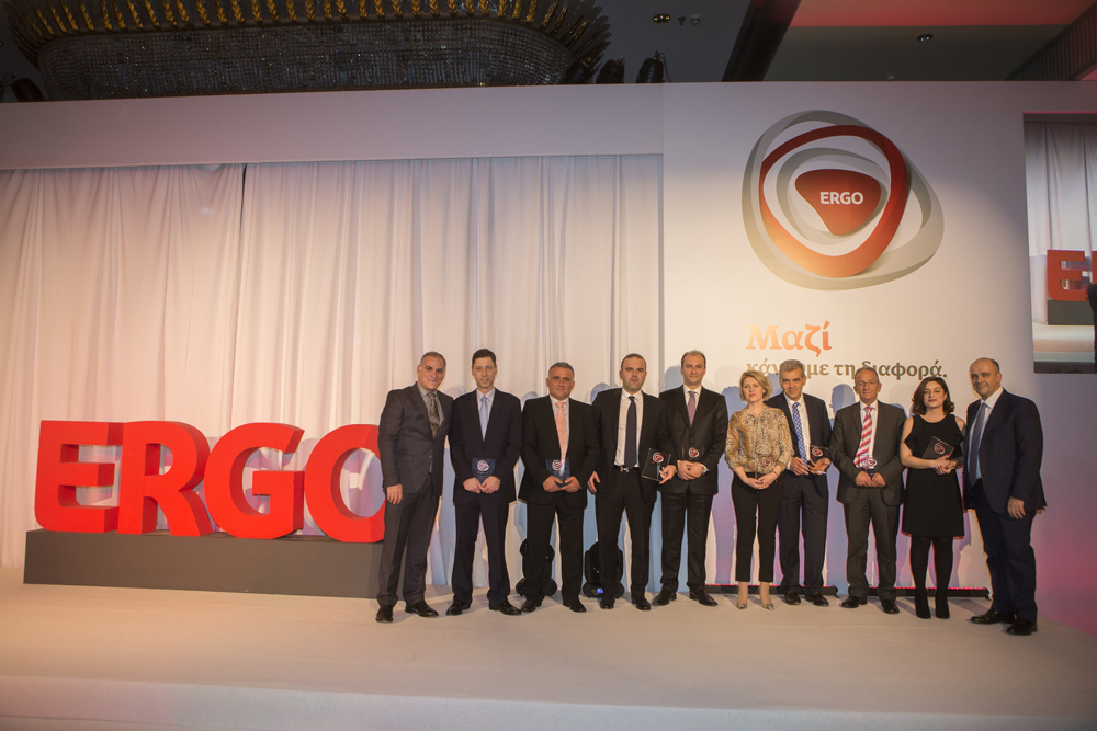 Ομαδική φωτογραφία Βραβευθέντων Νοτίου Ελλάδος Παραγωγικής Ανάπτυξης