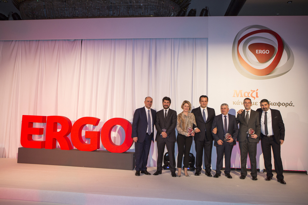 Ομαδική φωτογραφία Βραβευθέντων Νοτίου Ελλάδος Διακεκριμένοι και VIP