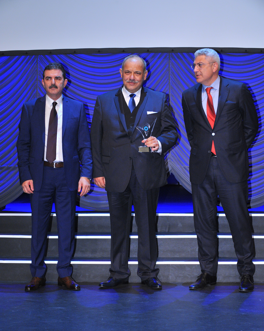 Κων. Ζωγράφος