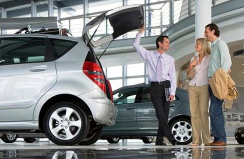 Τον ανήφορο παίρνουν οι τιμές των αυτοκινήτων