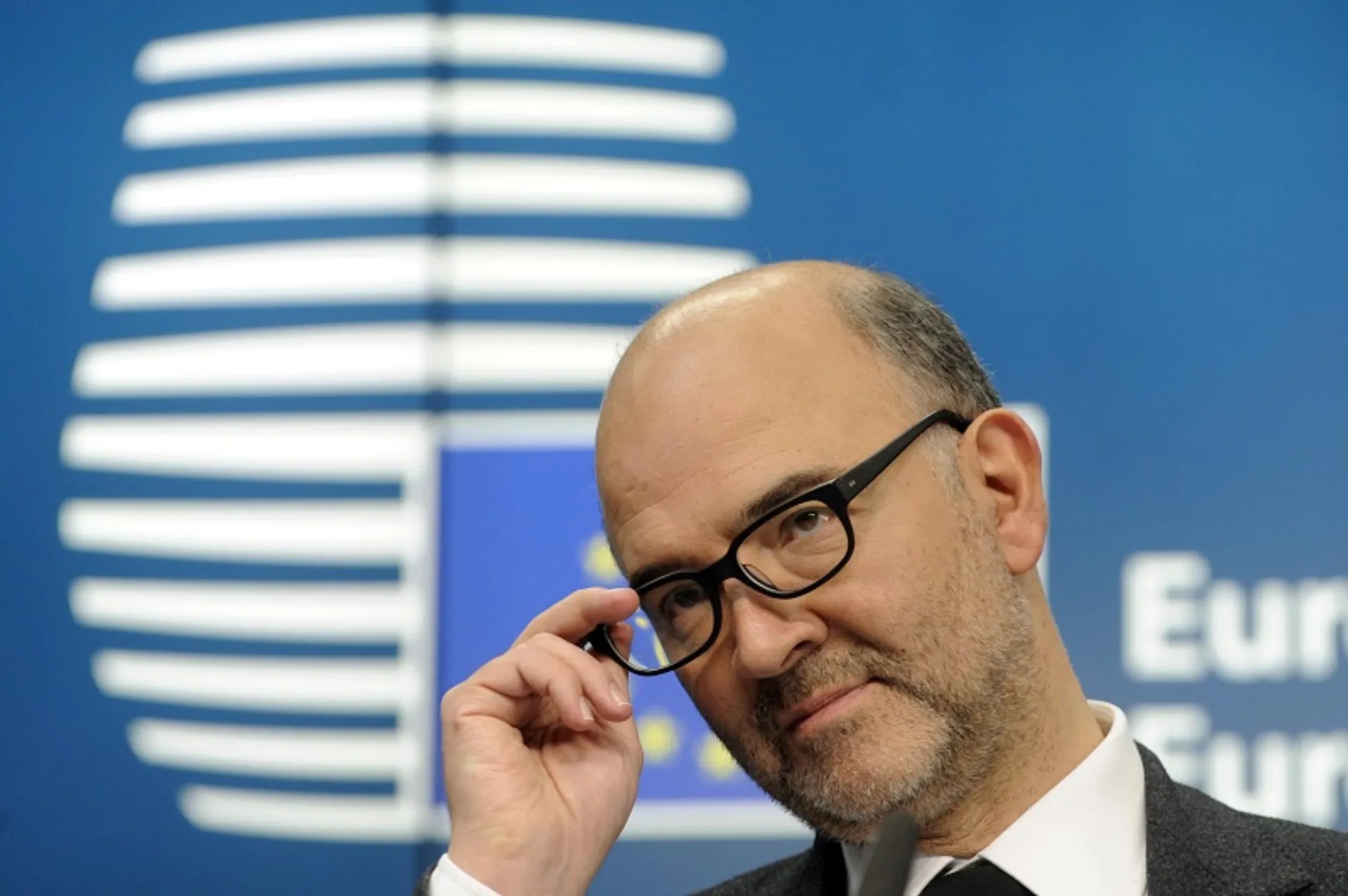 «Κόφτης» Μοσχοβισί σε χαλάρωση της λιτότητας
