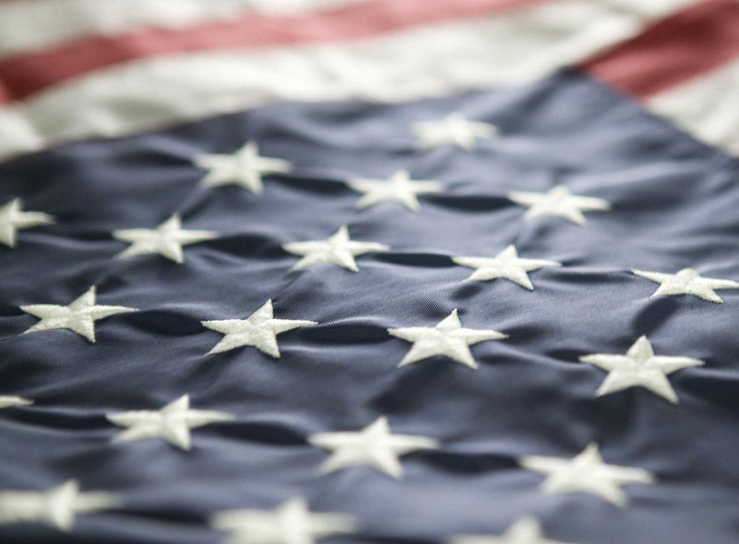 Ασφαλιστική αποζημίωση 55.000 δολαρίων για την ελευθερία του λόγου