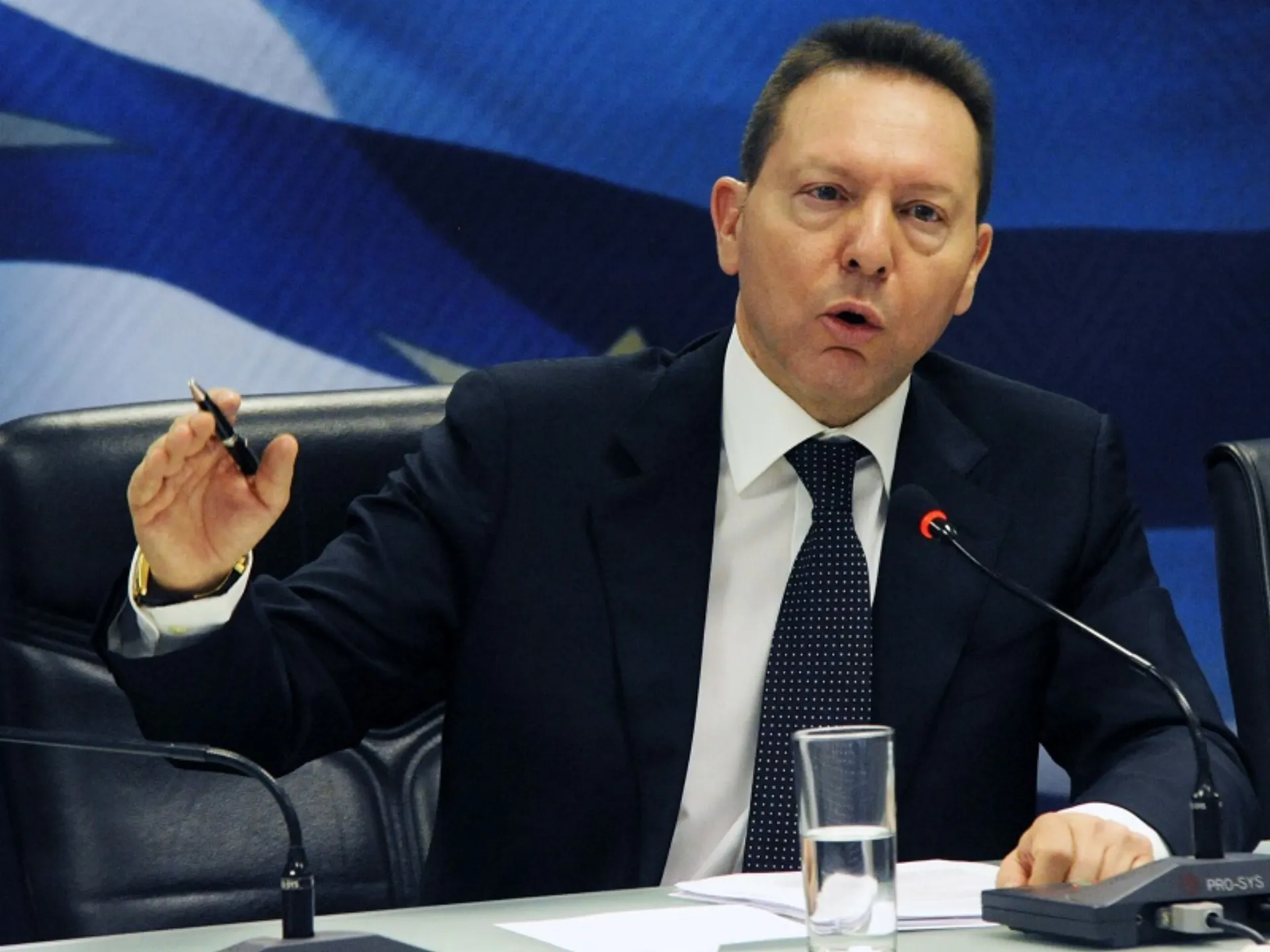 Οι συστάσεις του κ. Γ. Στουρνάρα στην ΕΑΕΕ