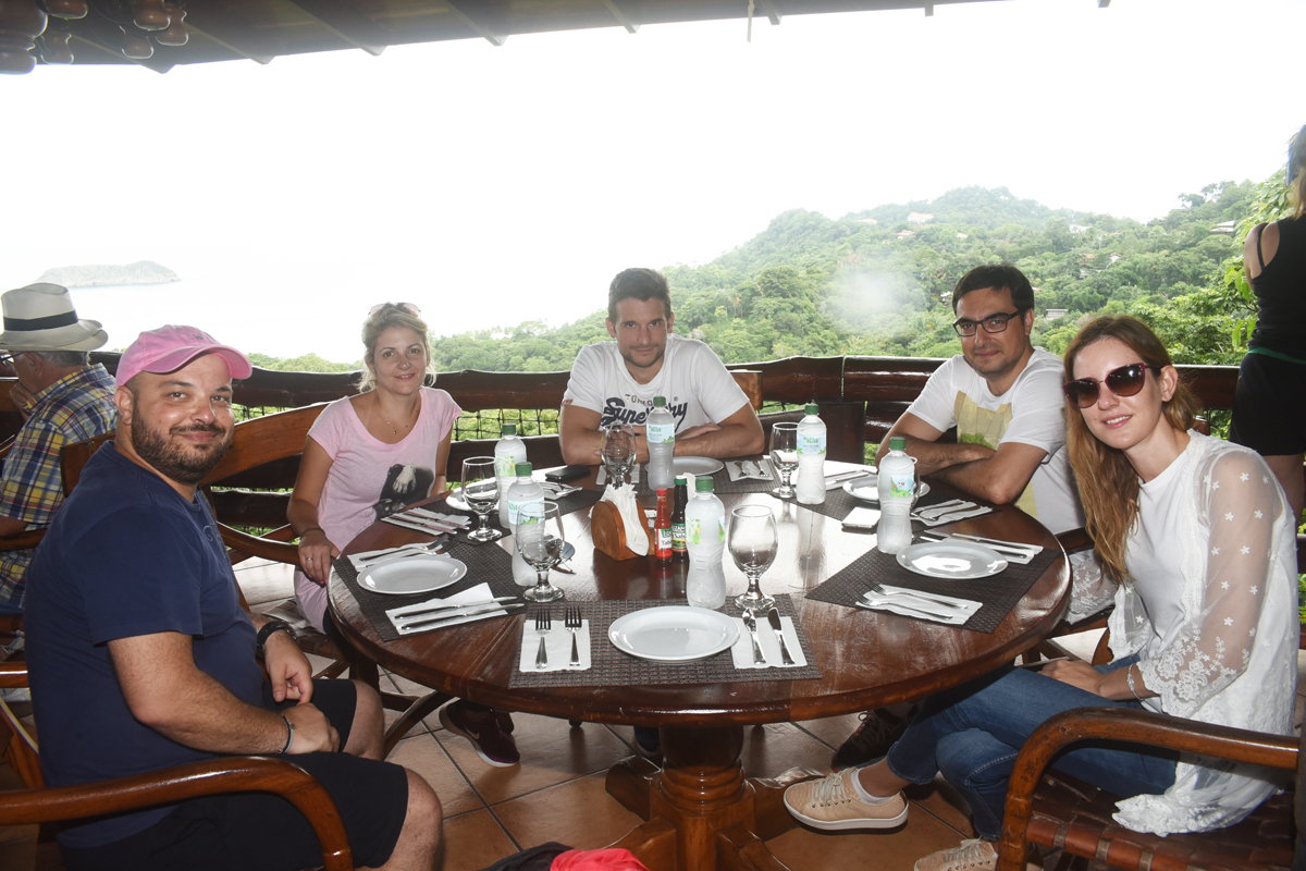 Μ. Σουρίκας, Ξ. Καφεντζή, Θ. Τσιμπίδης, Ν. Γαβρίλης, Ι. Γιαννέλου