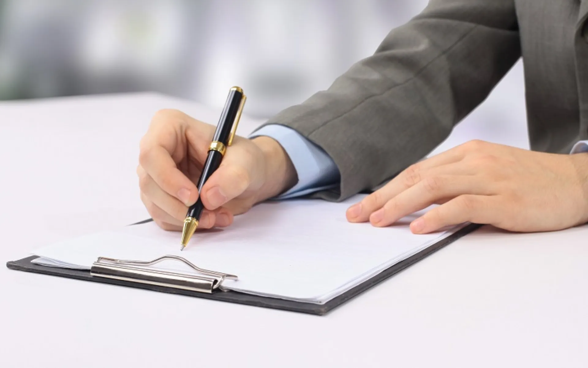 Λύση ή λήξη της σύμβασης διαμεσολάβησης και δικαίωμα προμήθειας διαμεσολαβητή