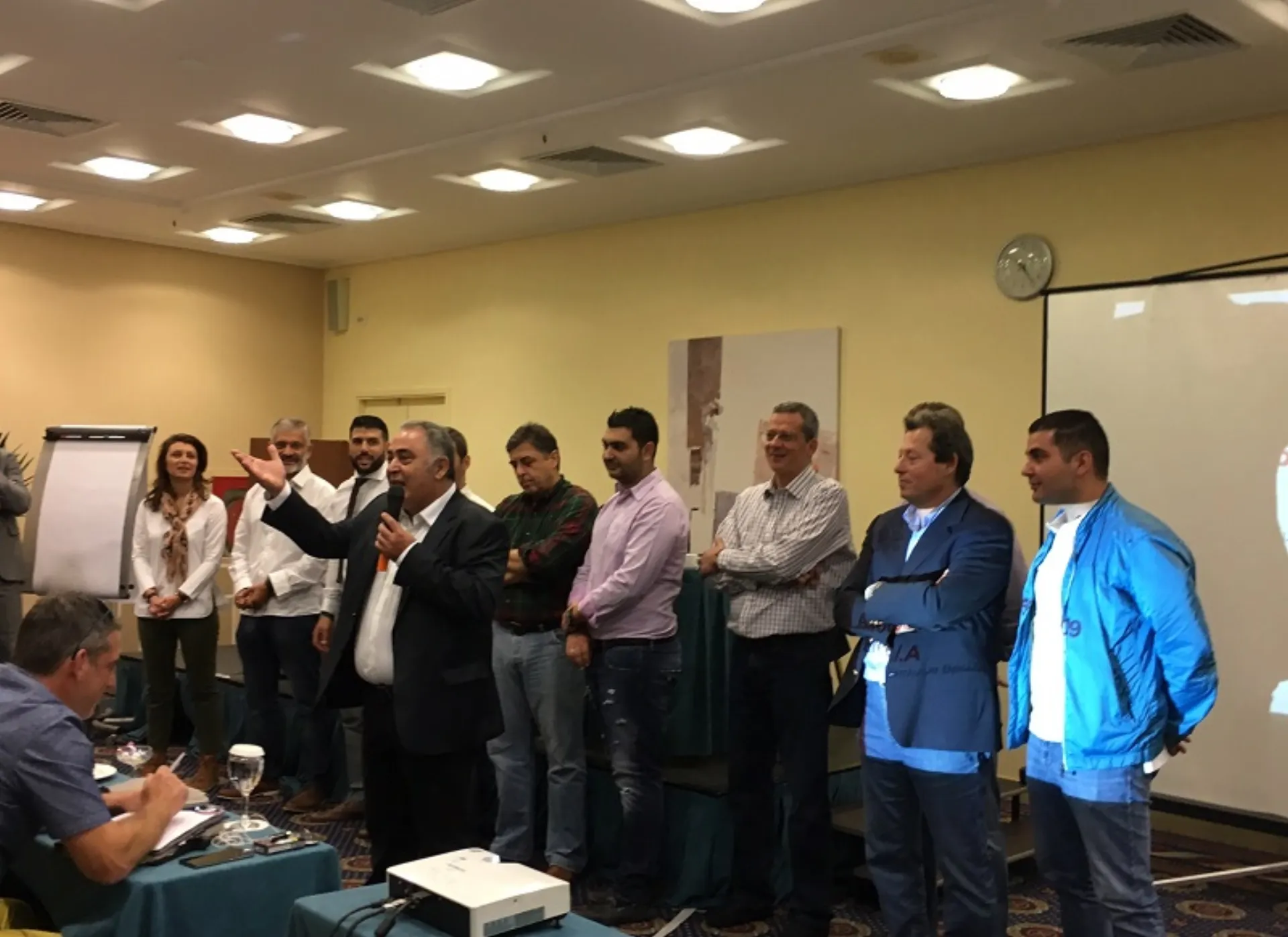 MEGA BROKERS: Σύμμαχος των συνεργατών της