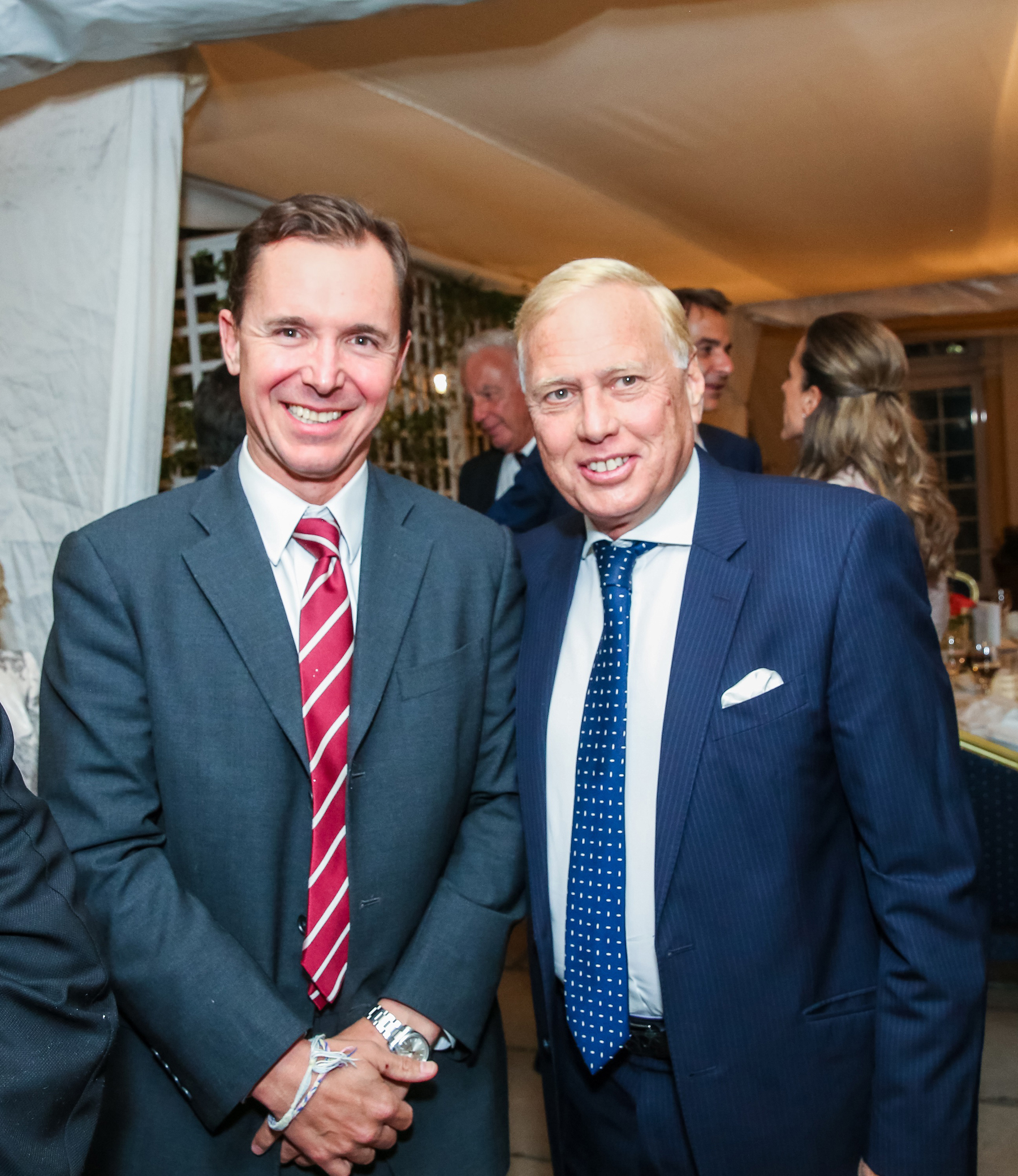 Wade Burton (Δ/νων Σύμβουλος Watsa Investments), Nικόλαος Μακρόπουλος