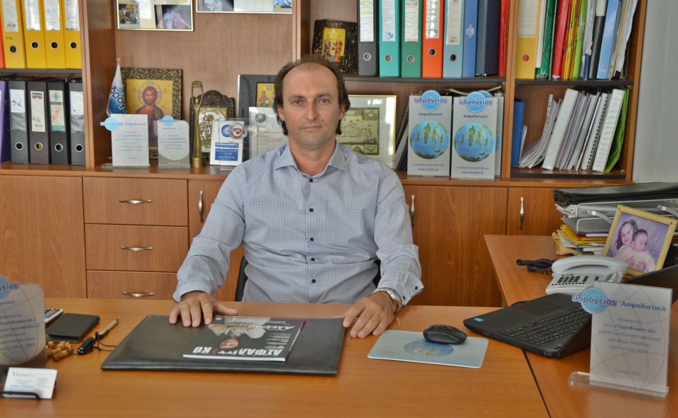 Στον Αγ. Νικόλαο έχουμε μεγάλο πρόβλημα με τις τράπεζες. Ειδικά με την Πειραιώς