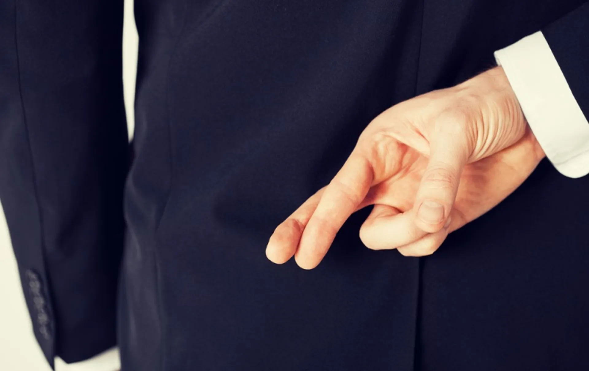 Ηράκλειo Κρήτης: Σύλληψη ασφαλιστή Μ.Π. για 85 πλαστά συμβόλαια