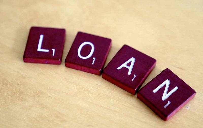 Ποιες είναι οι παράνομες χρεώσεις σε καταθετικούς λογαριασμούς και πιστωτικές κάρτες