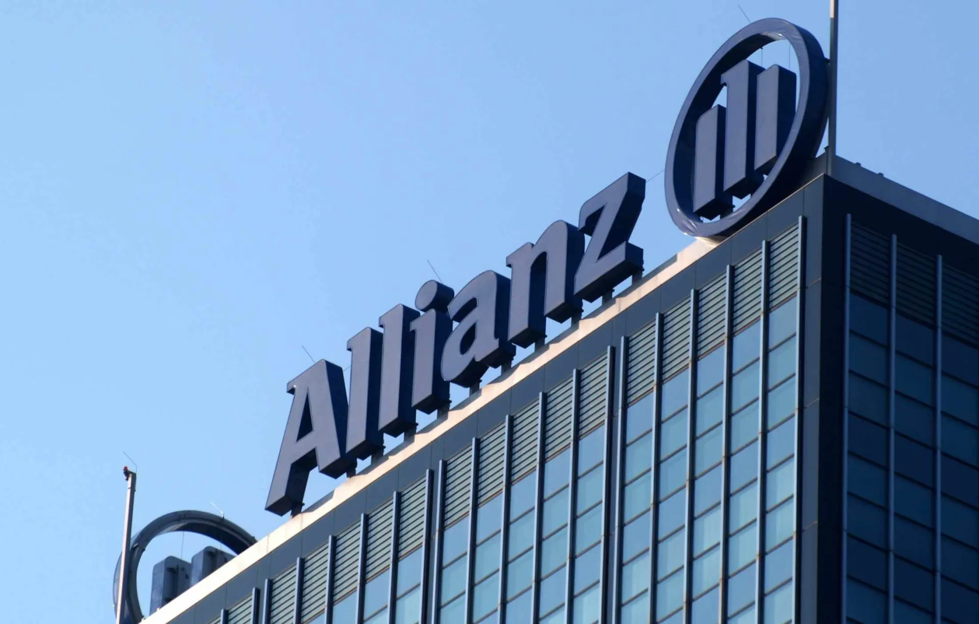 Allianz: Εμπορικός Διευθυντής αναλαμβάνει ο Σ. Μαλαχιάς – Αποχωρεί η κα Ν. Σταθούρου