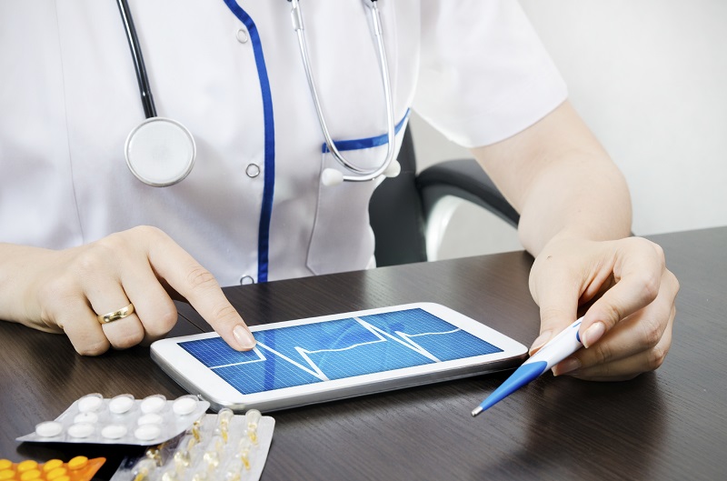 Swiss RE: Αλλάζουν οι τάσεις των πολιτών στην υγειονομική περίθαλψη