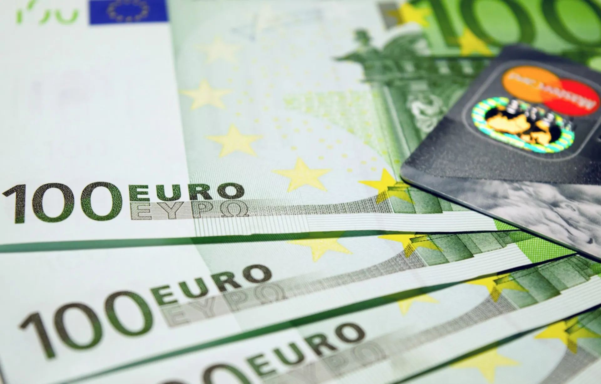 Θα δαπανηθεί το 70% των διαθεσίμων του “κουμπαρά” των ταμείων το 2017