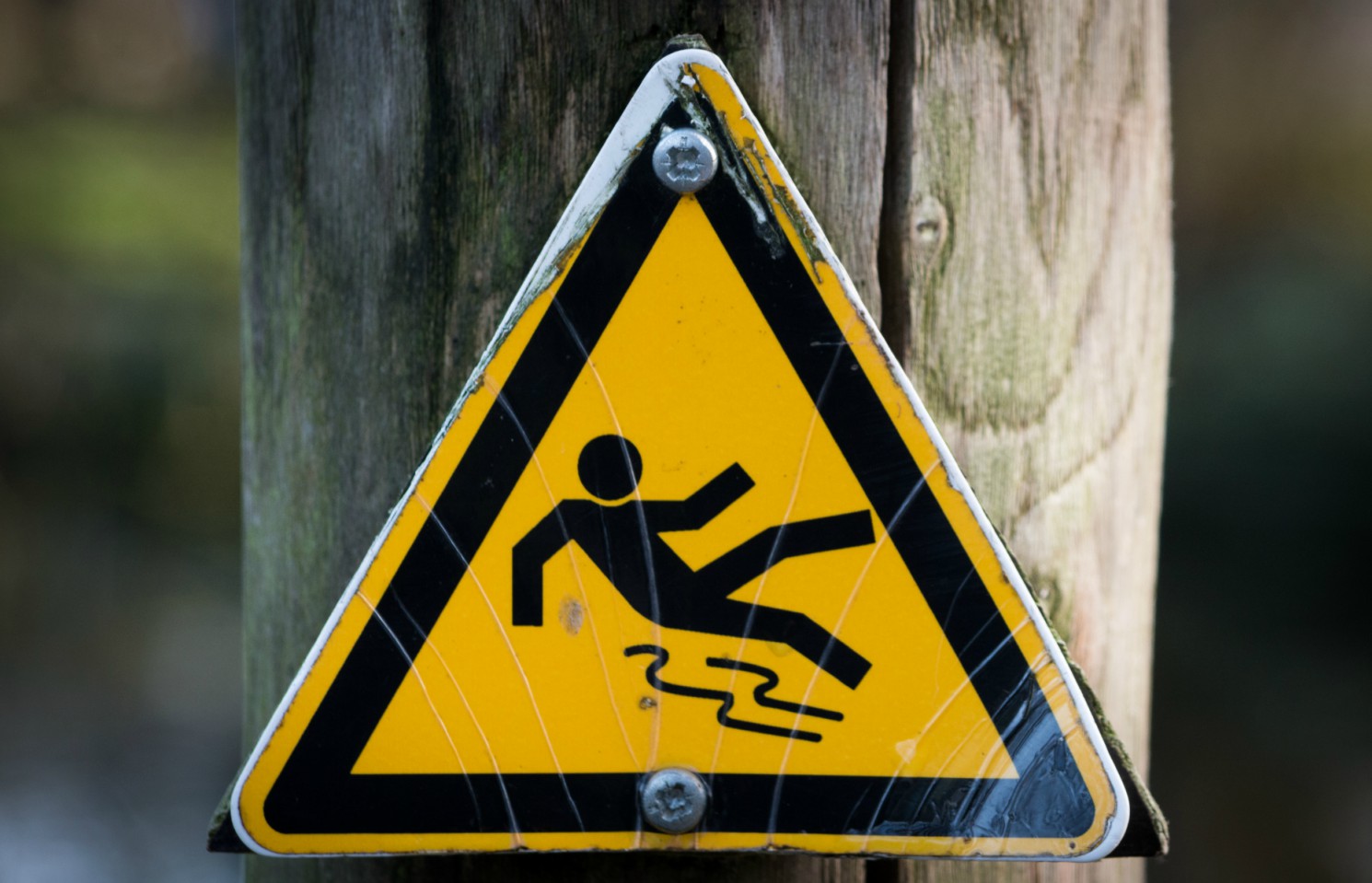 Προσοχή Κίνδυνος: Πτωχευτικό Ασφάλιστρο(;) και στον κλάδο υγείας