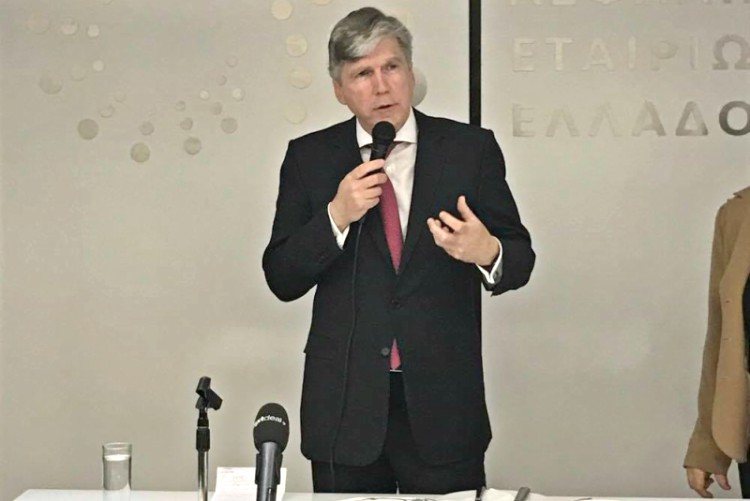 Κοπή Πίτας ΕΑΕΕ: Ενωτική διάθεση & αύξηση παραγωγής 4% για το 2016