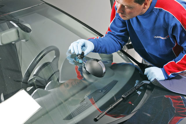 Glassdrive: Πώς γίνεται η μετάβαση των πελατών στους σταθμούς εξυπηρέτησης