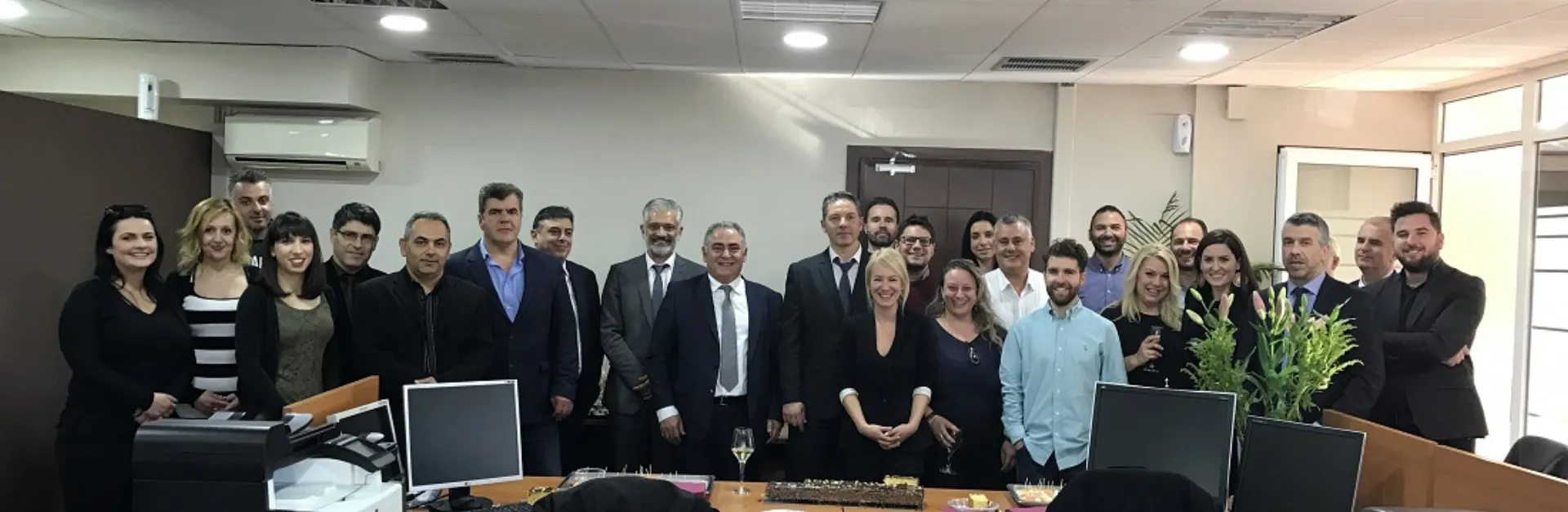 Συνεργασία της MEGA BROKERS με ασφαλιστικό γραφείο στην Πάτρα