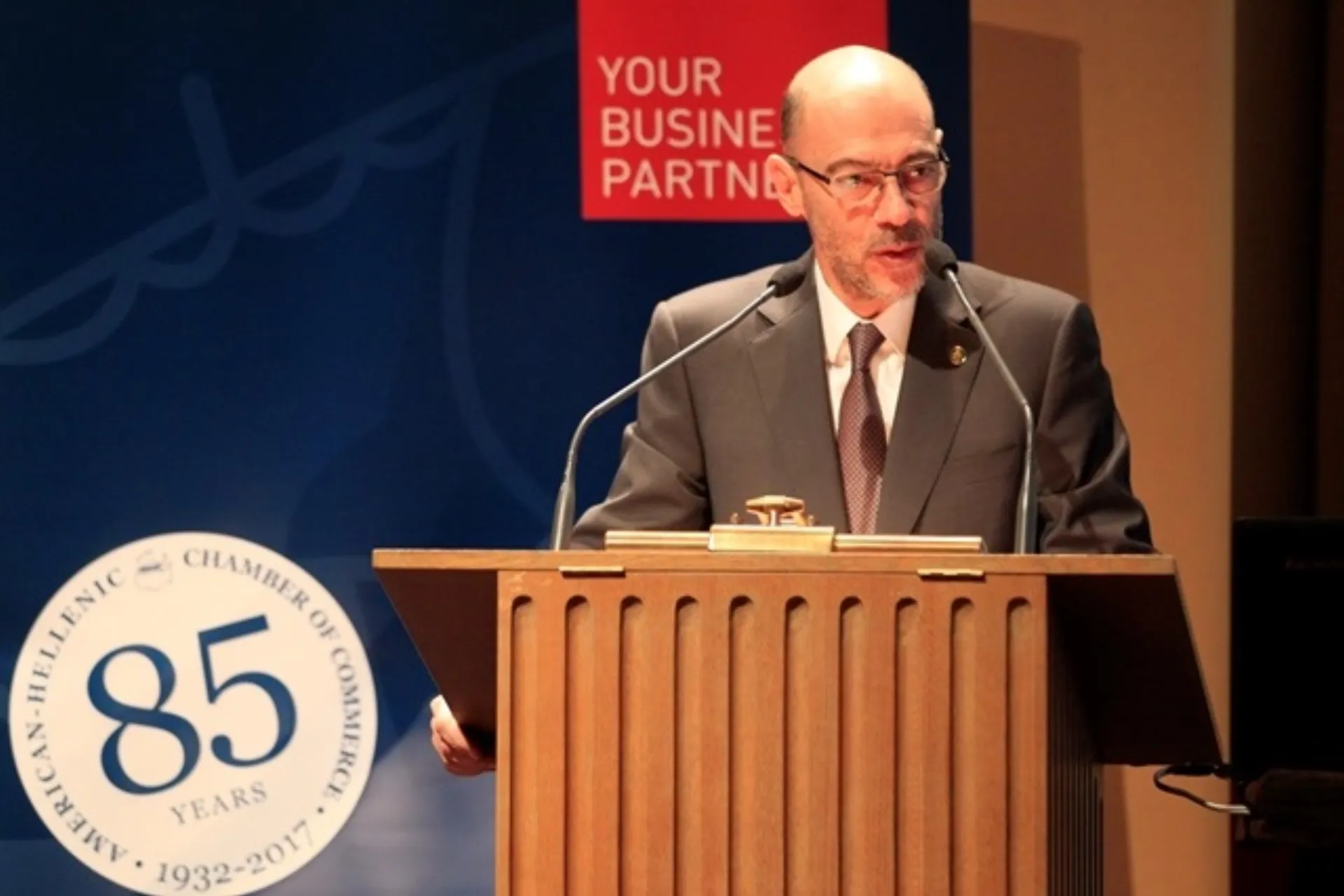 Απαιτείται κοινή δέσμευση όλων στην αγορά για την αλλαγή νοοτροπίας