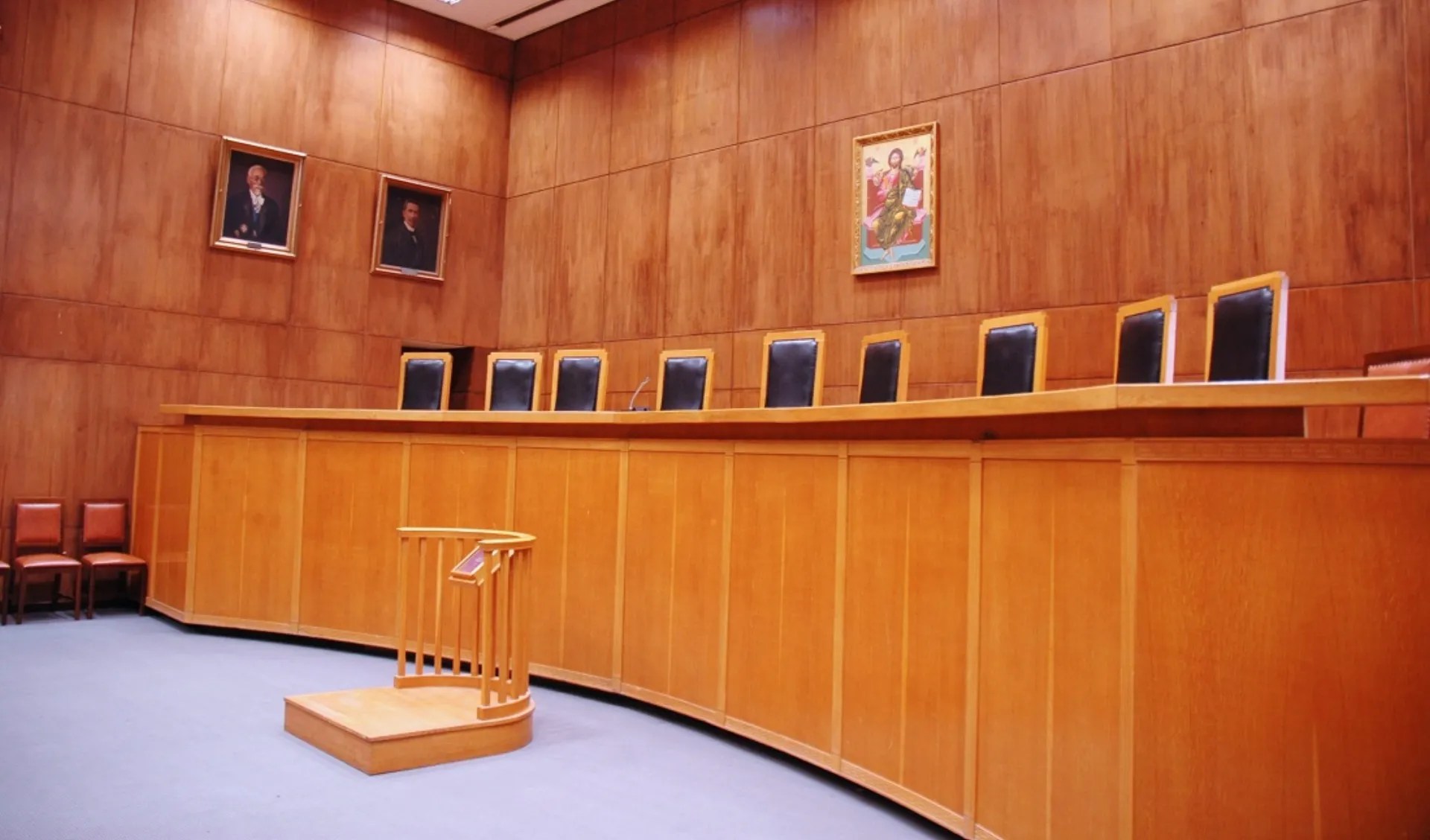 Αντισυνταγματικό το πλαφόν στις αποζημιώσεις του Επικουρικού Κεφαλαίου