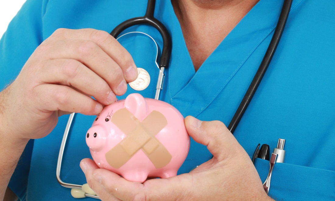 Αποδεκτό το “φακελάκι” για το 16% των Ελλήνων