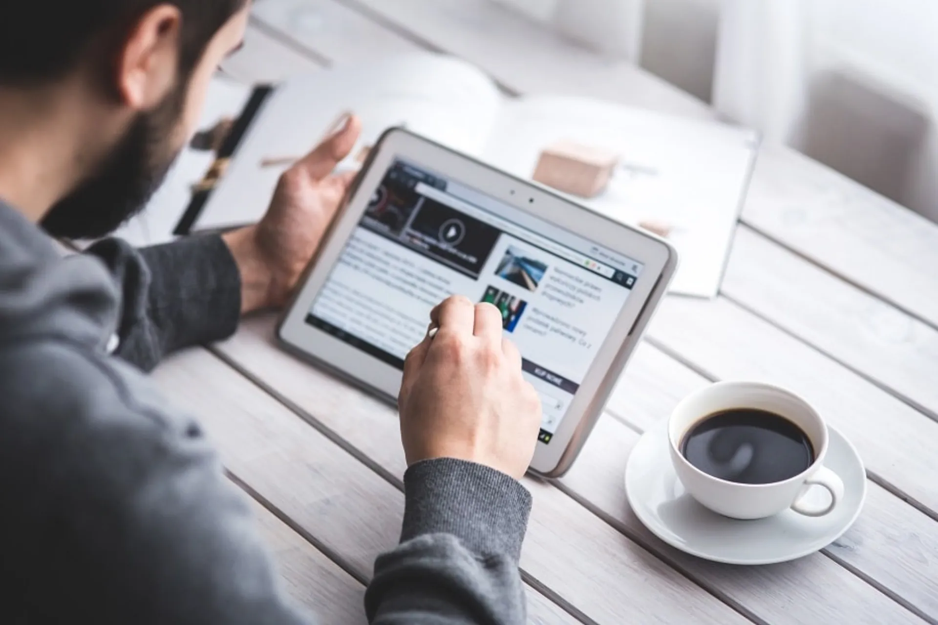 6ο Συνέδριο e-Business & Social Media World