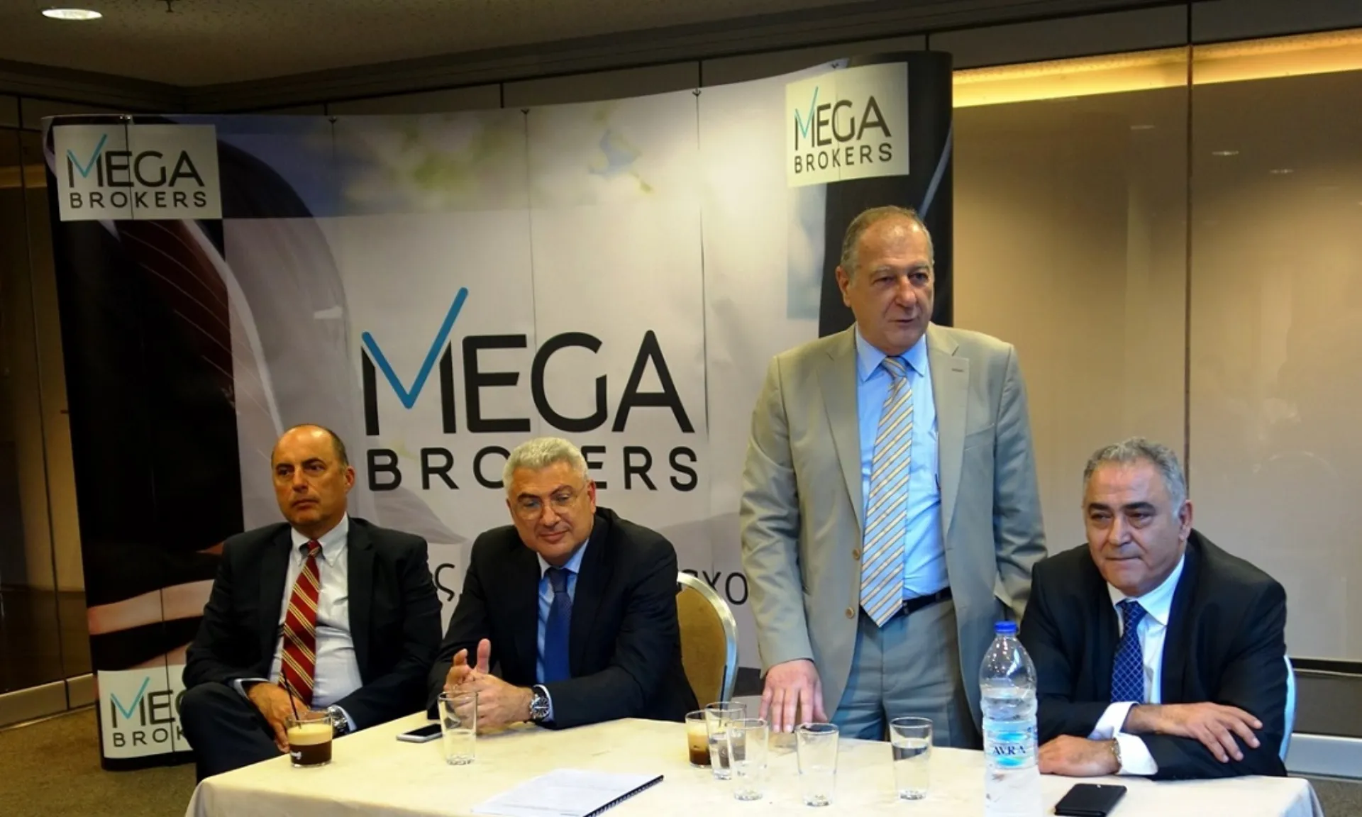 Κλείνει μέχρι την Παρασκευή το deal για την Εθνική Ασφαλιστική