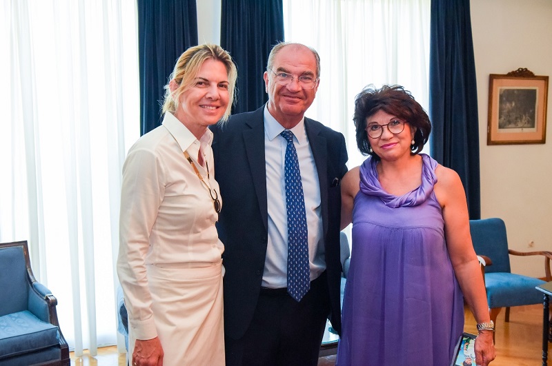 Ντορίνα Οικονομοπούλου, Αlbert Barry, Έφη Κοσσυβάκη