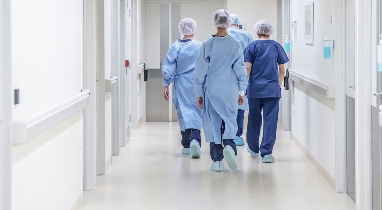 15 γιατροί από την Ευρωκλινική, το Ιατρικό Αθηνών και το Mediterraneo Hospital στο ΕΣΥ της Β. Ελλάδος