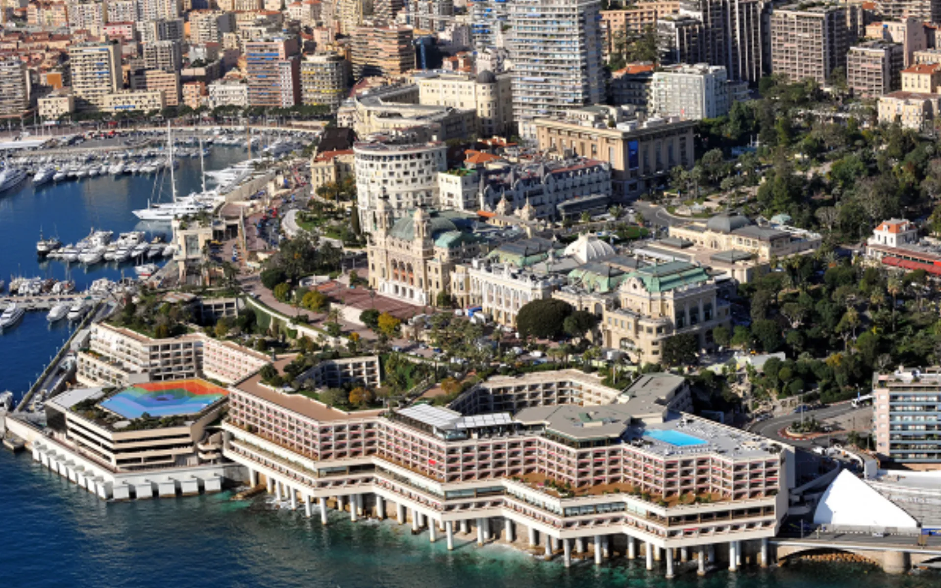 Μόντε Κάρλο: Τοπικός και όχι διεθνής ο αντίκτυπος των τυφώνων στα αντασφάλιστρα