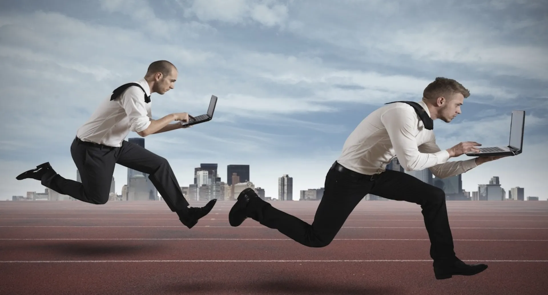 Ράλι ανταγωνισμού στο αυτοκίνητο με online πλατφόρμες