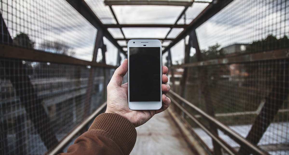 Έρευνα: 5 τρόποι που οι ασφαλιστές ζωής μποορούν να εκμεταλλευτούν τα κινητά
