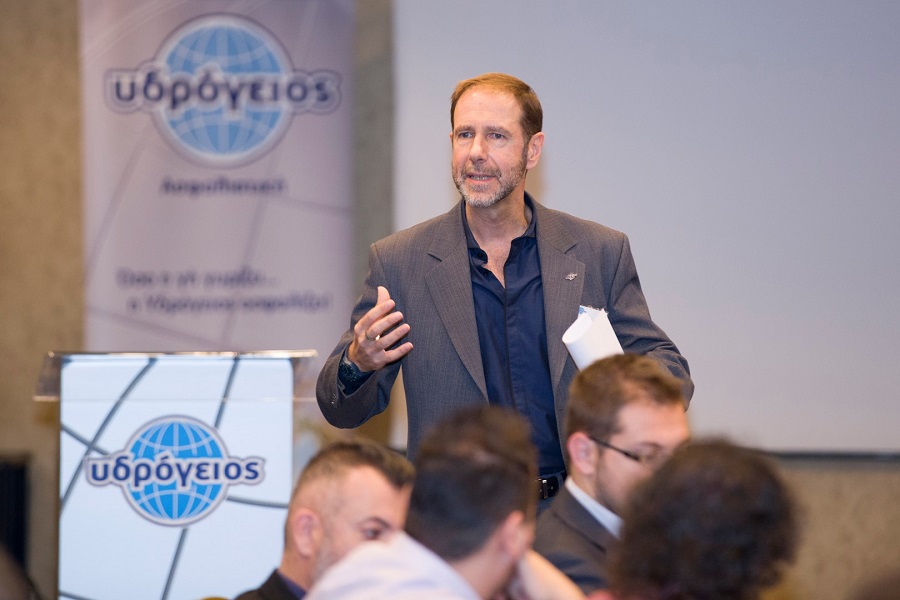 Πάνος Νικολάου, Εμπορικός Διευθυντής, Υδρόγειος Ασφαλιστική